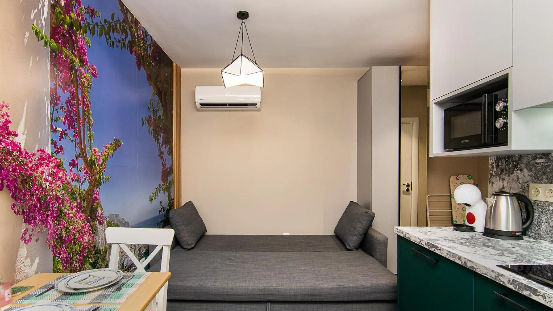 Tiny Studio In Center Of Varna Apartamento